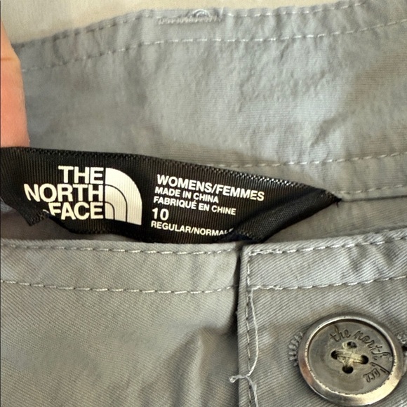 The North Face Gray Hiking Shorts 10 - Picture 2 of 5